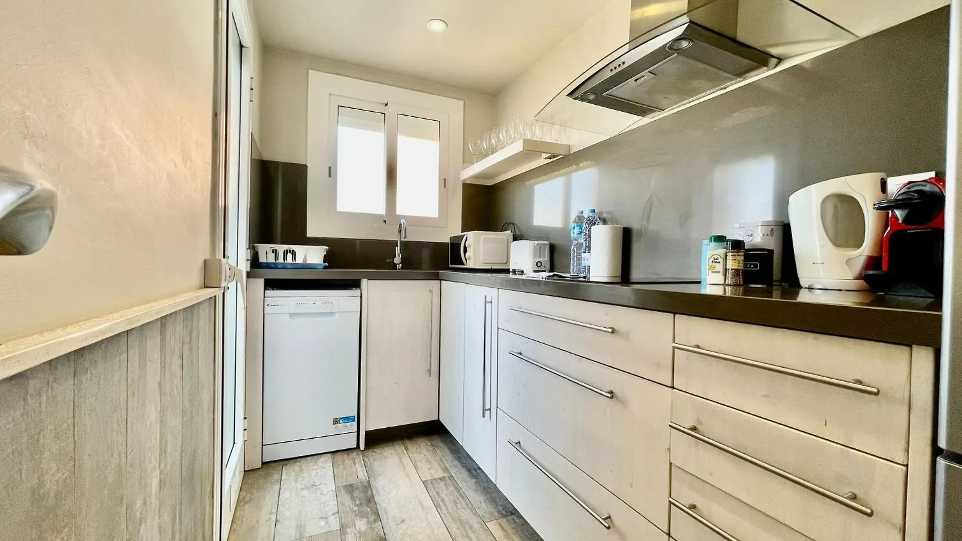 Barcelonaforrent Market Suites 0*, Barcelona Espanha